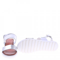 Sandale albe din piele naturala