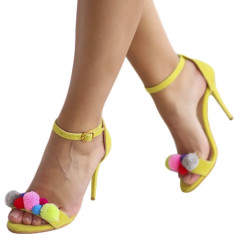 Sandale galbene cu ciucuri colorati