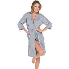 Halat de baie gri cu bulinute albe