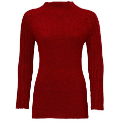 Pulover gros, mulat pe corp