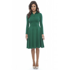 Rochie verde in clos