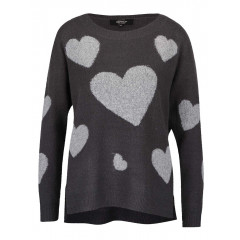 Pulover calduros cu inimioare imprimate