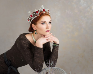 Regina cu puteri magice