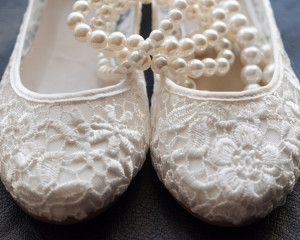 Cu o pereche de pantofi si perle