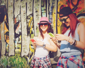 Intre 1990 si 2000 sau dupa 2000