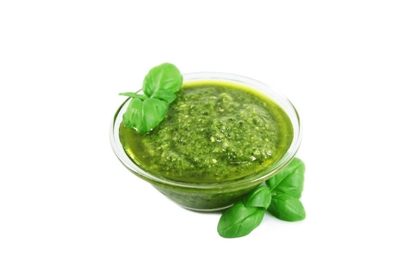 Ce planta se foloseste in mod traditional pentru pesto? 