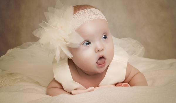 Esti botezata cu numele unui sfant sau al unei sfinte?   