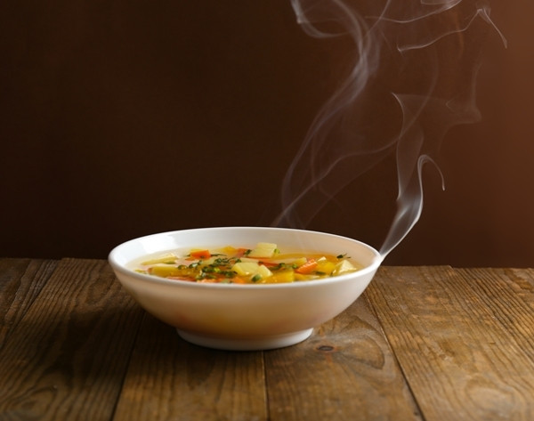 Ce faci cand la masa este servit un fel de mancare foarte fierbinte?