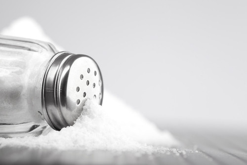 Care este formula chimica a sarii? 