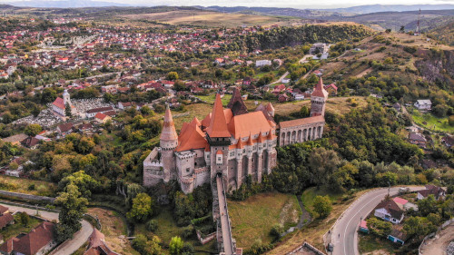 Ce monument este in aceasta imagine?