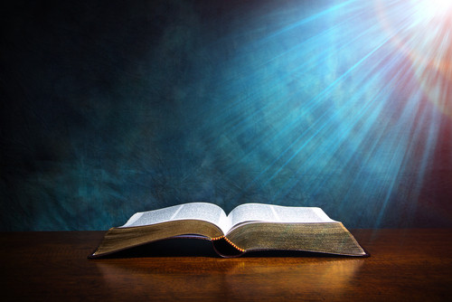 Conform Bibliei „INRI” reprezinta: Iisus Nazarineanul Regele Iudeilor.