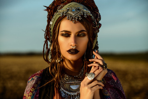 Cum te descriu prietenii tai?