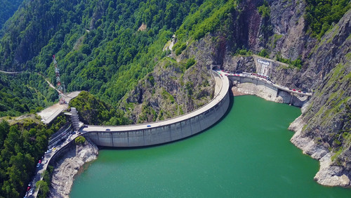 Pe ce rau a fost ridicat barajul Vidraru?