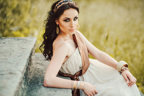 Cine este regina zeilor la romani?