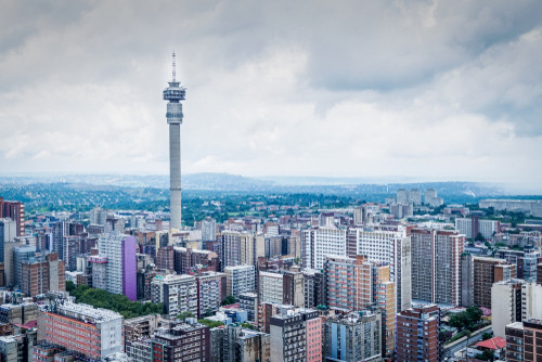 In ce tara poti vizita orasul Johannesburg?