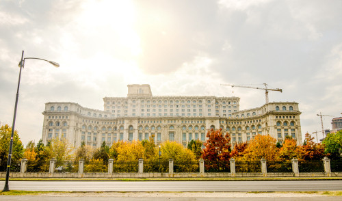 Ce castel este prezentat in imaginea de mai sus?