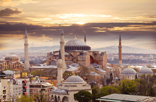 Unde se afla aceasta atractie turistica?