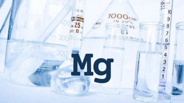 Ce element chimic este reprezentat de acest simbol in tabelul periodic?