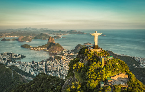 Care este capitala statului Brazilia?