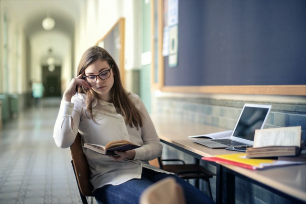 Cine a fost cel care a inventat primul stilou din lume?