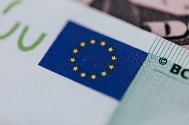 Si din cate state este formata Uniunea Europeana?