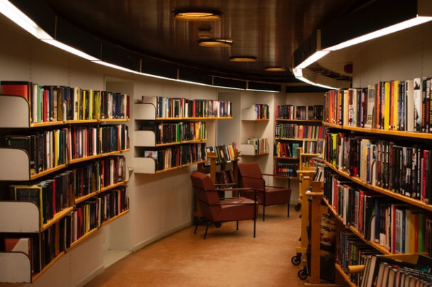Cum a fost distrusa biblioteca din Alexandria?