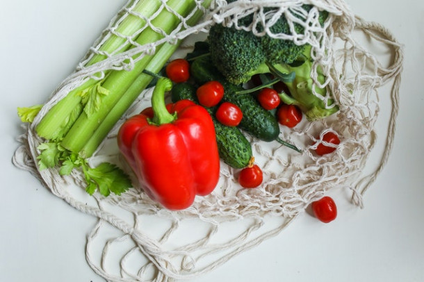 Care dintre urmatoarele nu denumeste o leguma?