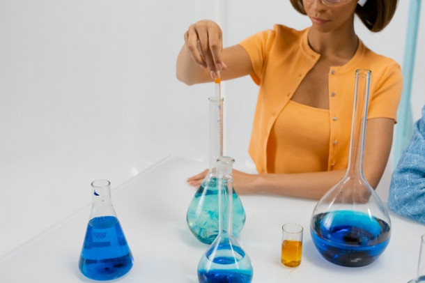 Cine a fost Dorothy Hodgkin?