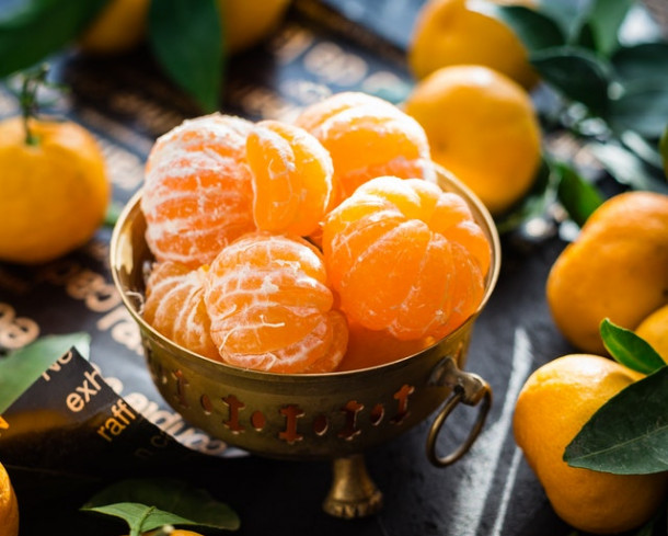 Care dintre urmatoarele alimente contine cea mai multa cantitate de vitamina C?