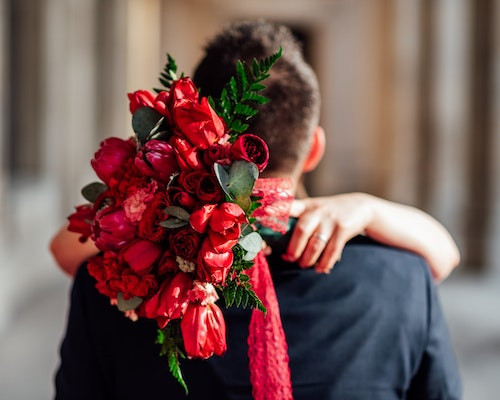 Care este cea mai importanta calitate a barbatului tau ideal?