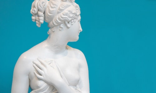 Potrivit mitologiei grecesti, cine a fost prima femeie de pe Pamant?