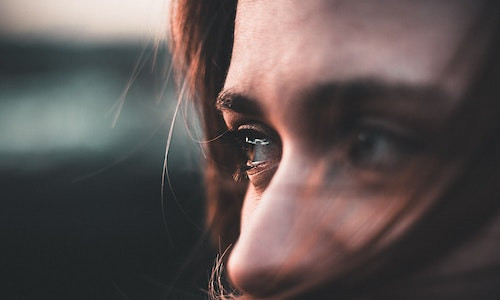 Cum te raportezi la propriile tale emotii?