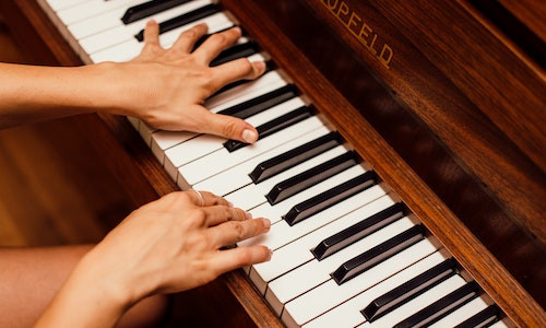 Cate clape are pianul clasic?