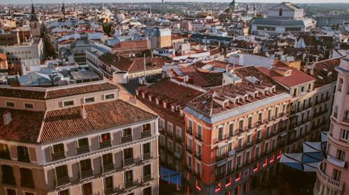 Care este capitala Spaniei?