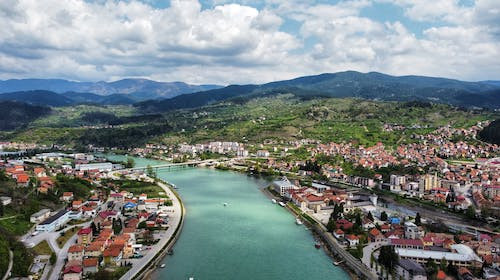 Care este capitala Bosniei si Herzegovinei?