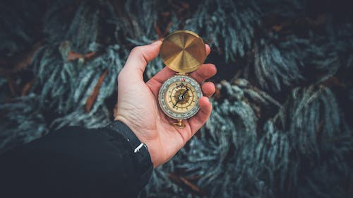 Ce instrument a fost inventat de fizicianul olandez Christiaan Huygens?
