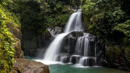 In ce tara se afla cea mai inalta cascada de pe glob?