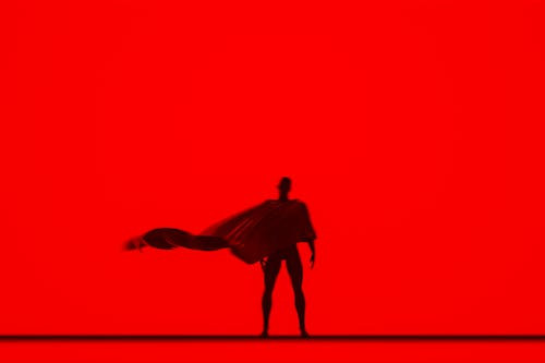 Daca ai putea avea o singura super-putere pentru o zi, care ar fi?