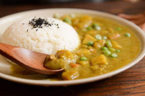 De unde provine curry?