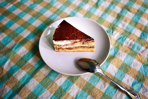 Ce tara este faimoasa pentru desertul tiramisu?