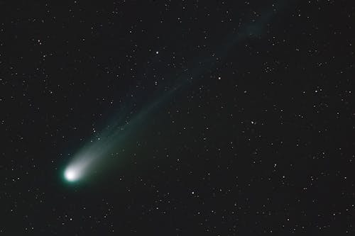Cate cozi poate avea o cometa?