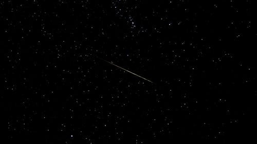 Care este planeta cu cei mai mulți sateliți naturali?
