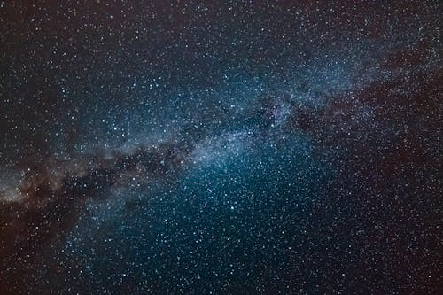 Care este cel mai abundent element din Univers?