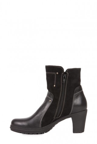 Ghete negre din piele naturala model 223