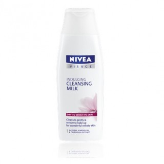 NIVEA INDULGING CLEANSING MILK Lapte demachiant