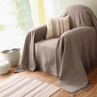 Pled sau cuvertura din tesatura uni