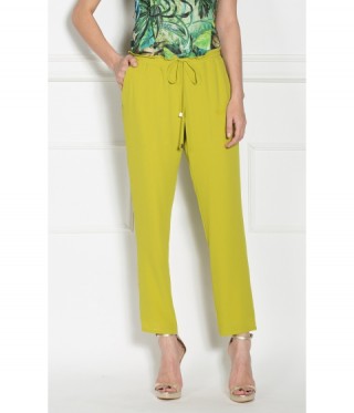 Imbracaminte Femei Nissa Pantaloni uni talie joasa croiala lejera Kiwi