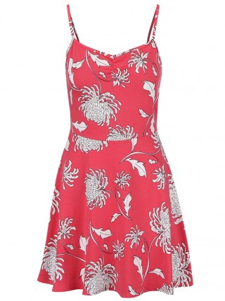 Rochie rosie cu imprimeu floral