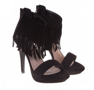 Sandale negre cu franjuri si toc