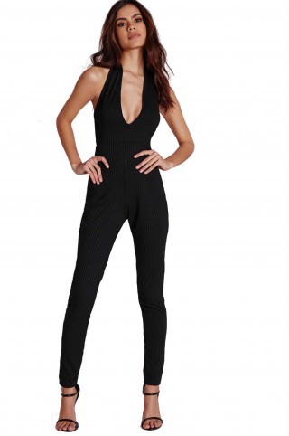 Salopeta neagra lunga cu decolteu adanc